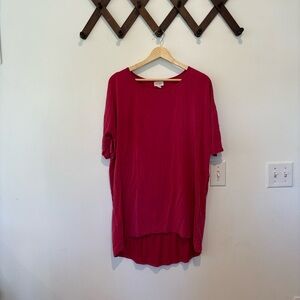 LuLaRoe Fuchsia Tee